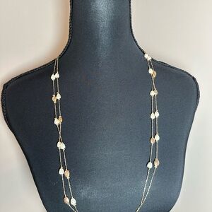 Banana‎ Republic Gold and White Pearl Necklace